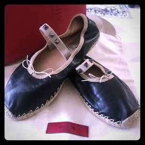 Valentino rockstud black leather espadrille